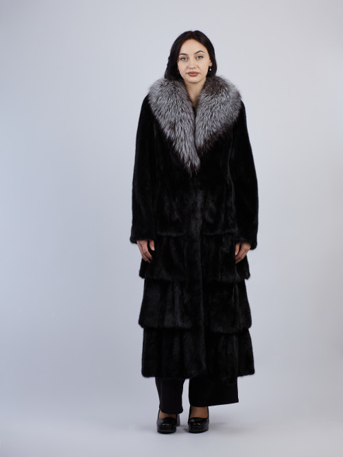 Шуба норковая б/у ISNOVA  40-42р ворот чернобурка