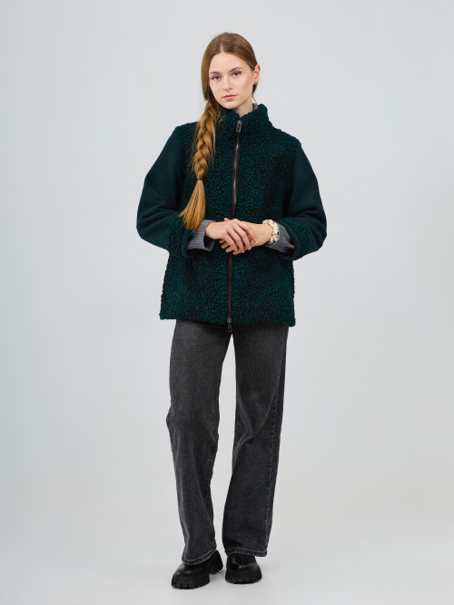 Шубы из каракуля б/у ворот стойка зеленая раз 46