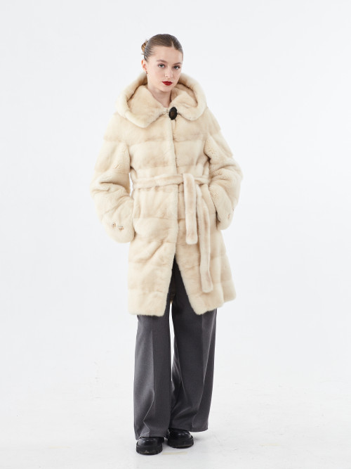 Шуба норковая б/у Zeiyanadia поперечная с капюшоном 42р