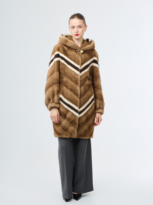 Шуба норковая б/у  Stefano раз 44-46 с белой полоской