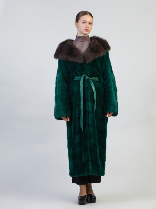 Шуба норковая б/у Verona зеленая раз 48-52 кап соболь