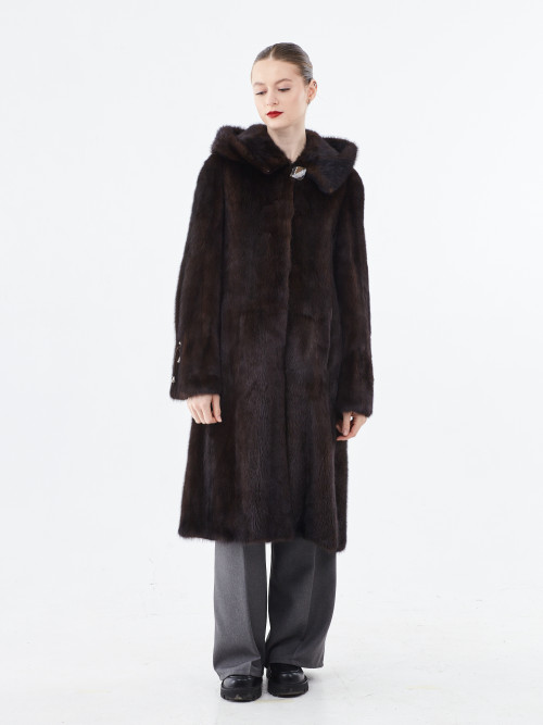 Шуба норковая б/у Salan раз  44-46 махагон с капом